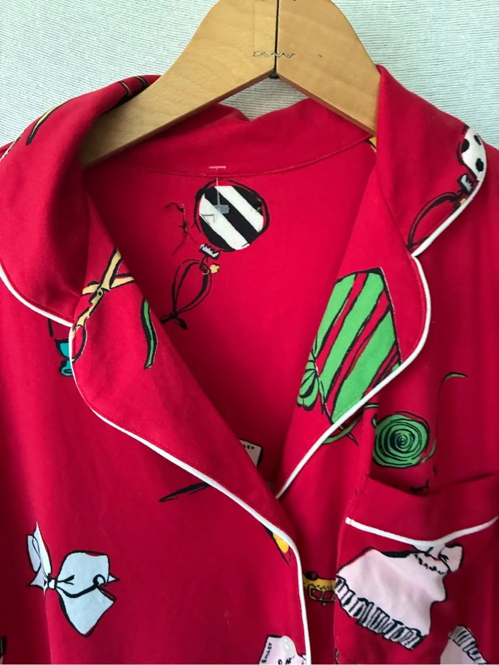 Kate Spade 2 Piece Pajama Set Small Elastic Waist Pants Button Down Christmas PJ